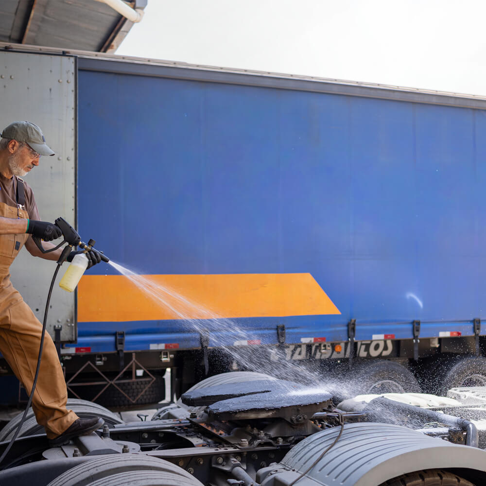 Kärcher Lavadora de Alta Pressão com Água Quente HDS 7-16 C (220V)