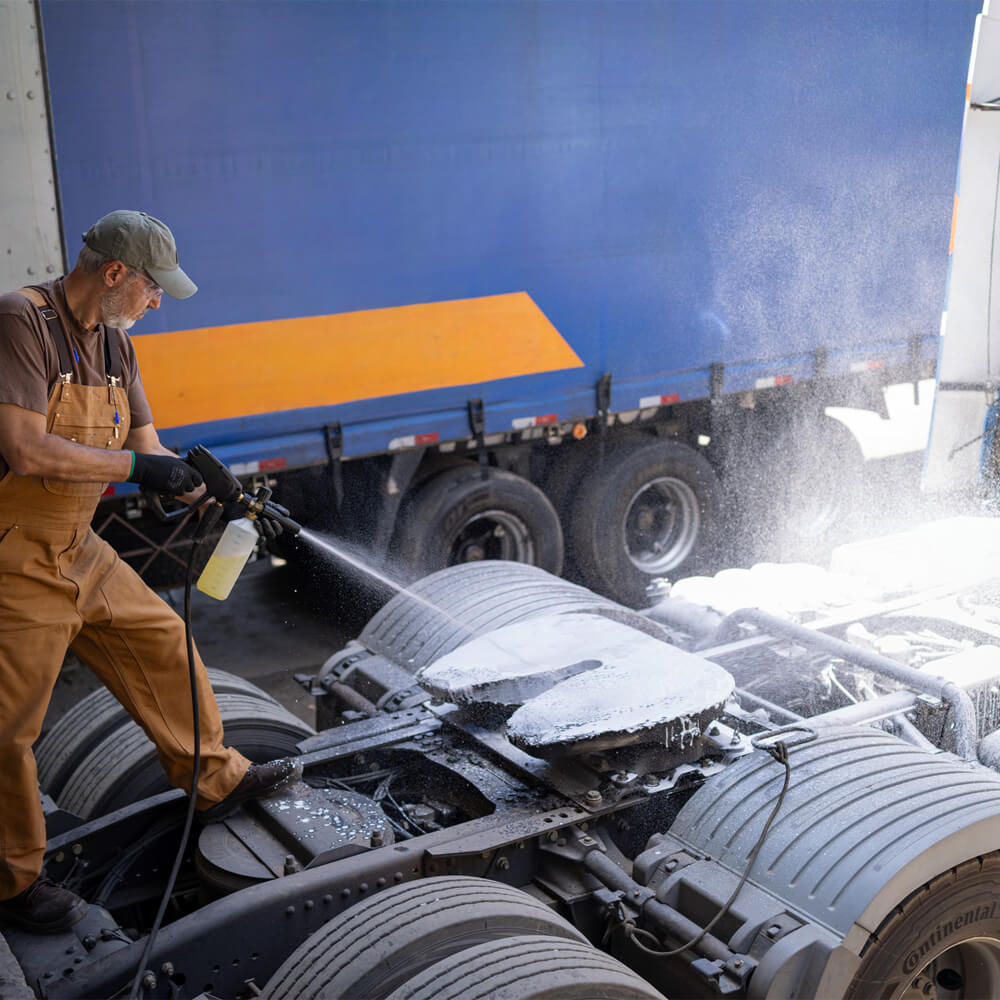 Kärcher Lavadora de Alta Pressão com Água Quente HDS 7-16 C (220V)