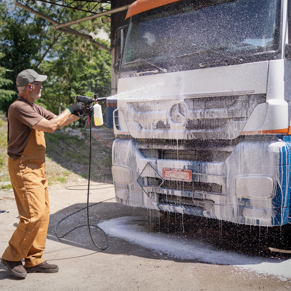 Kärcher Lavadora de Alta Pressão com Água Quente HDS 7-16 C (220V)