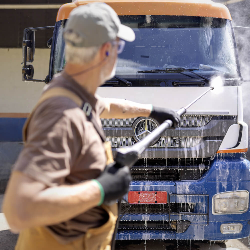 Kärcher Lavadora de Alta Pressão com Água Quente HDS 7-16 C (220V)