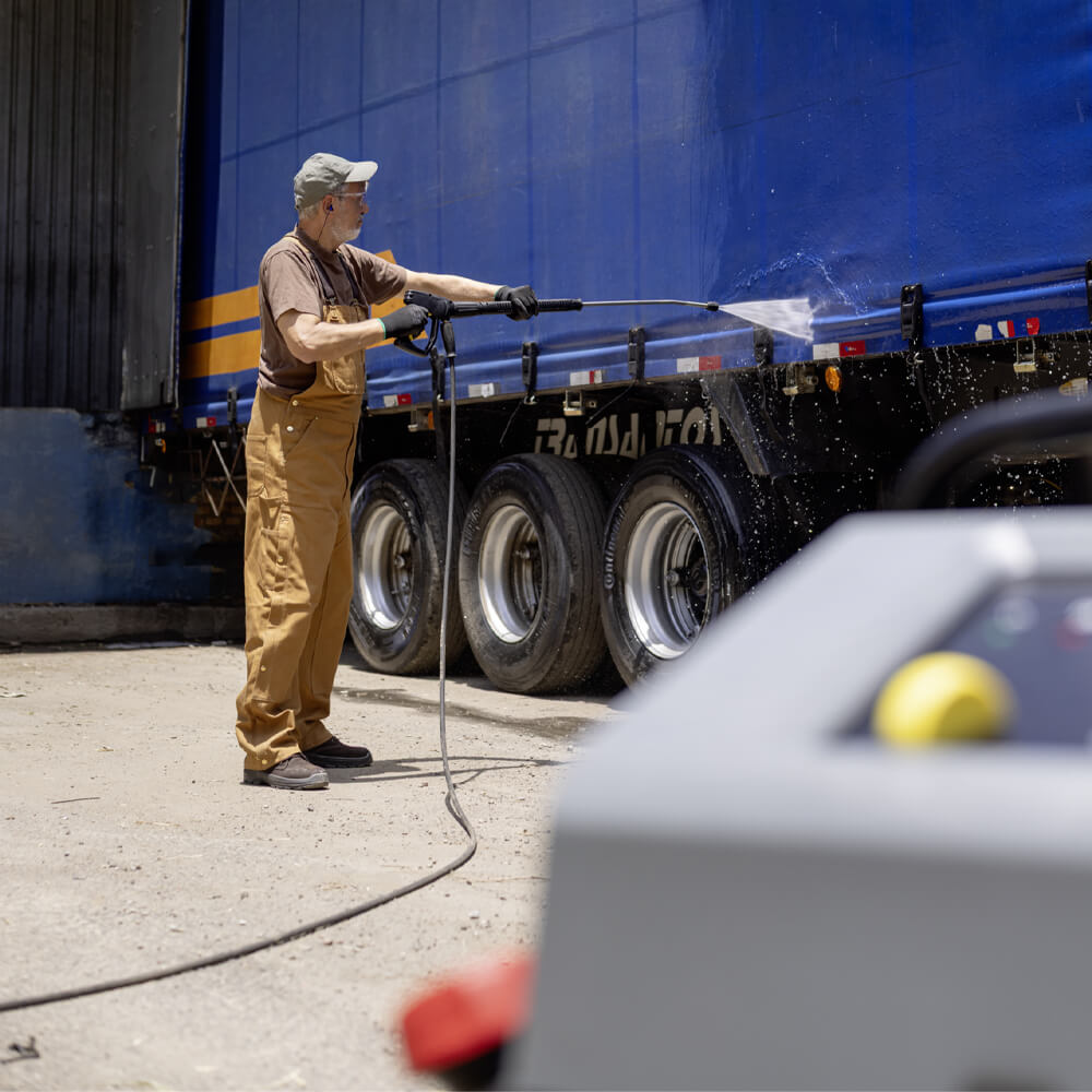 Kärcher Lavadora de Alta Pressão com Água Quente HDS 7-16 C (220V)