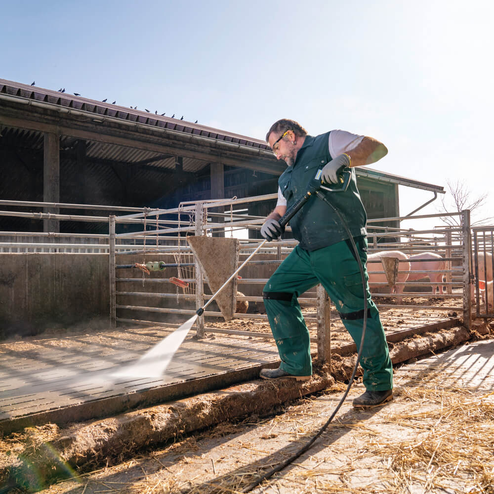 Kärcher Lavadora de Alta Pressão com Água Quente HDS 12/15-4 (220V)