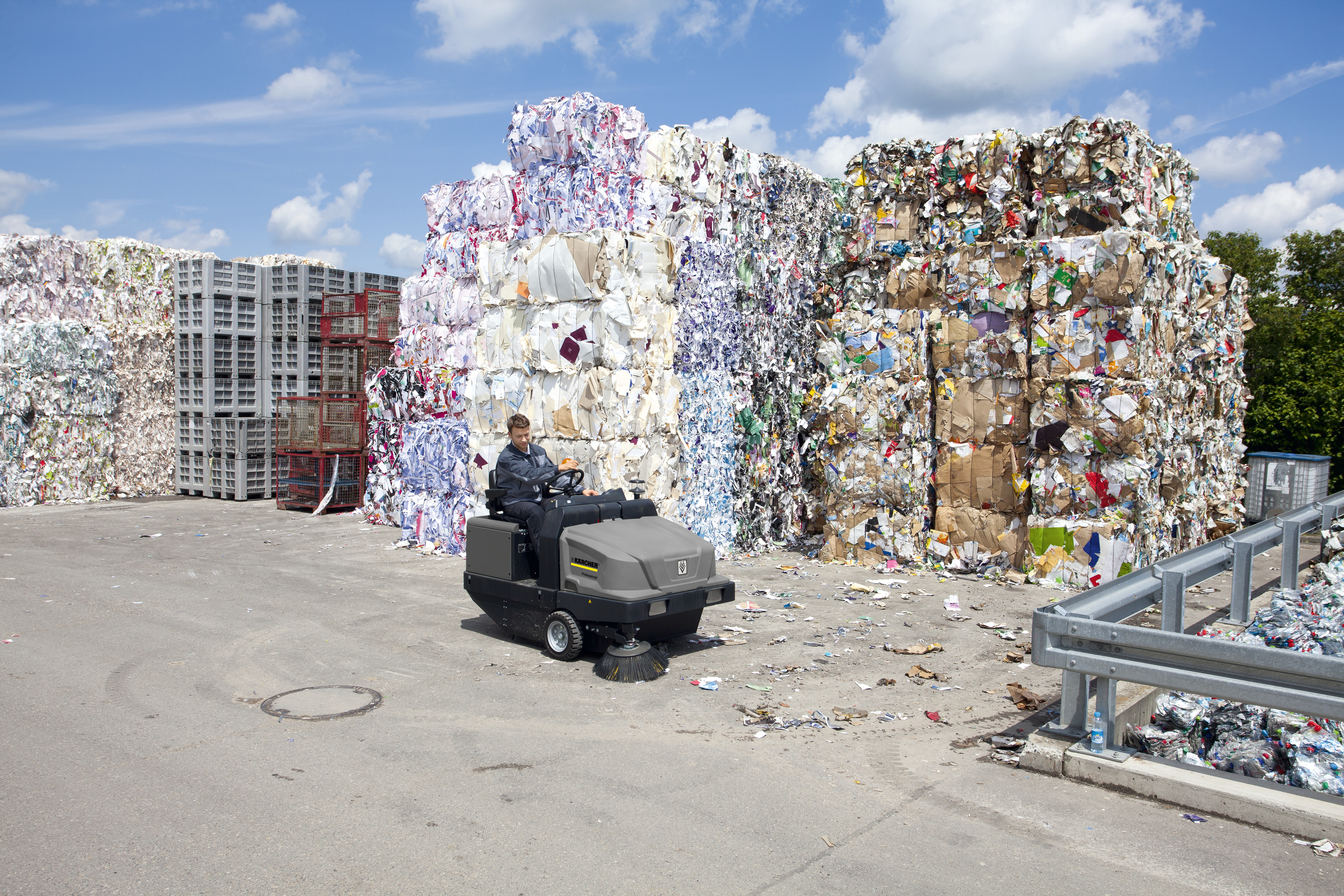 Kärcher Varredeira com Aspiração KM 130/300 R GLP