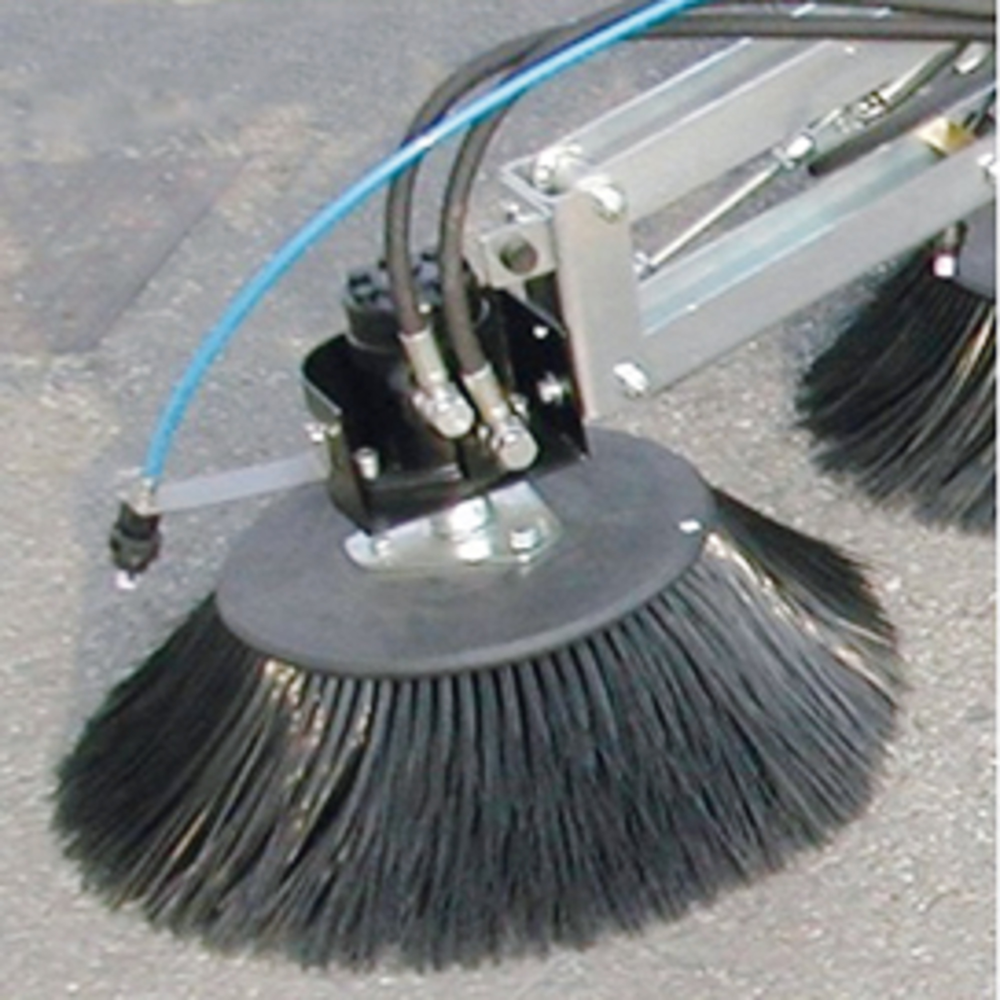 Kärcher Varredeira com Aspiração KM 130/300 R GLP